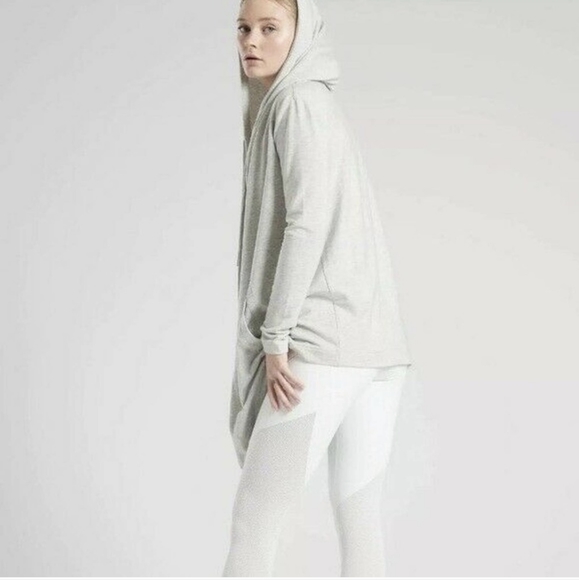 Athleta Vista Wrap Open Front Hoodie Sweatshirt Size XS Heathered Grey EUC $89 - Picture 3 of 10